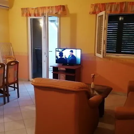 Apartament A6 - Ana Apartment *